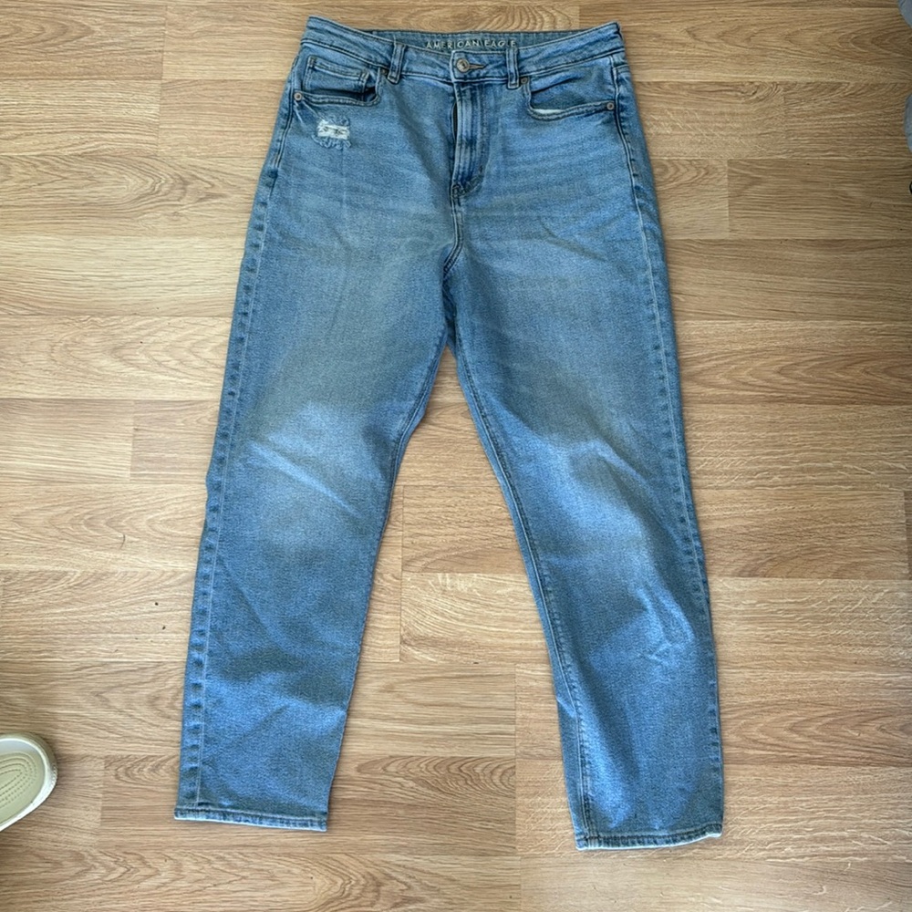 American Eagle Mom Jeans